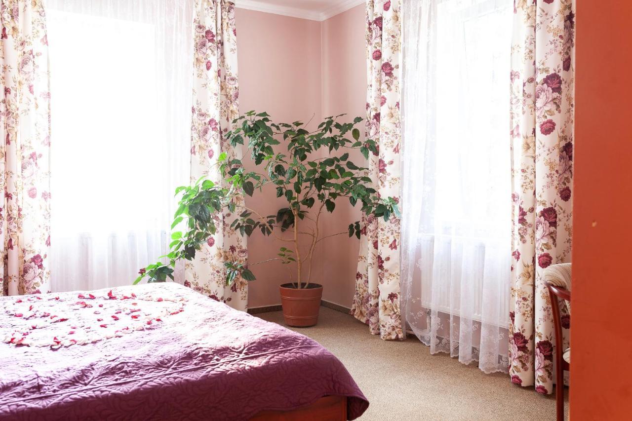 Gostinitsa "Elen" Hotel Shchuchyn Kültér fotó